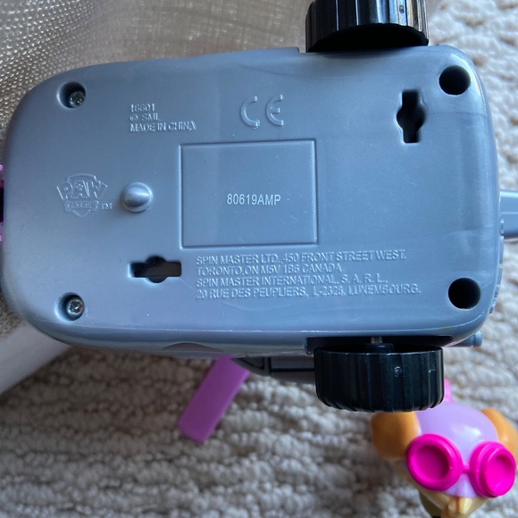 3 Paw Patrol Rescue Vehicles with Skye GC - Picture 7 of 12